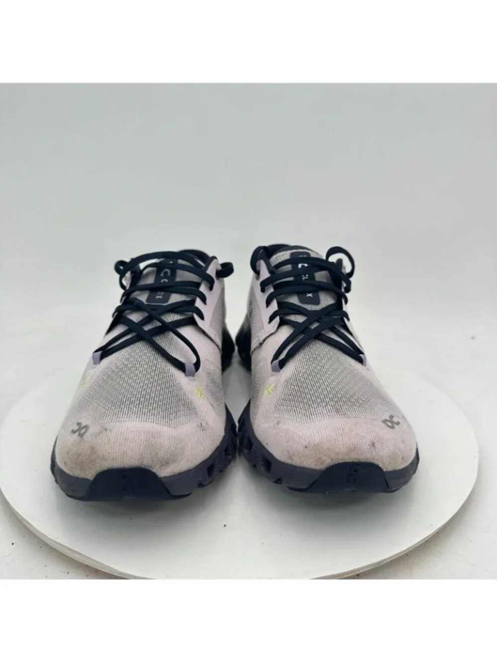 On Cloud X 3 Swiss Engineering Women Size 10 60.98098 Orchid Iron Running Shoes